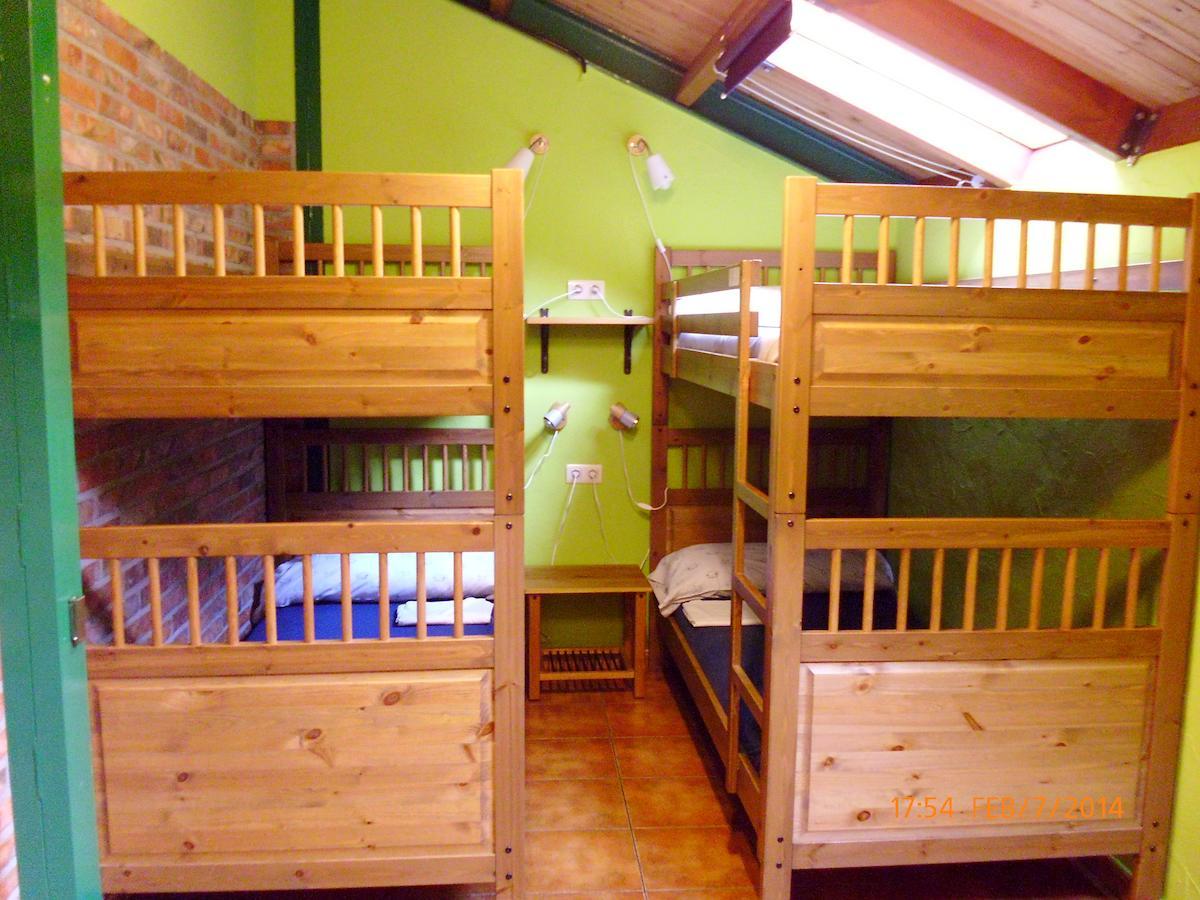 Albergue Pena Castil Hostel Сотрес Стая снимка